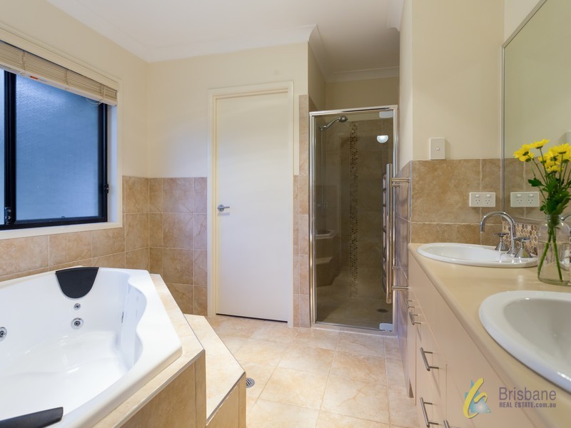 59 Glen Ruther Court, Mount Crosby QLD 4306