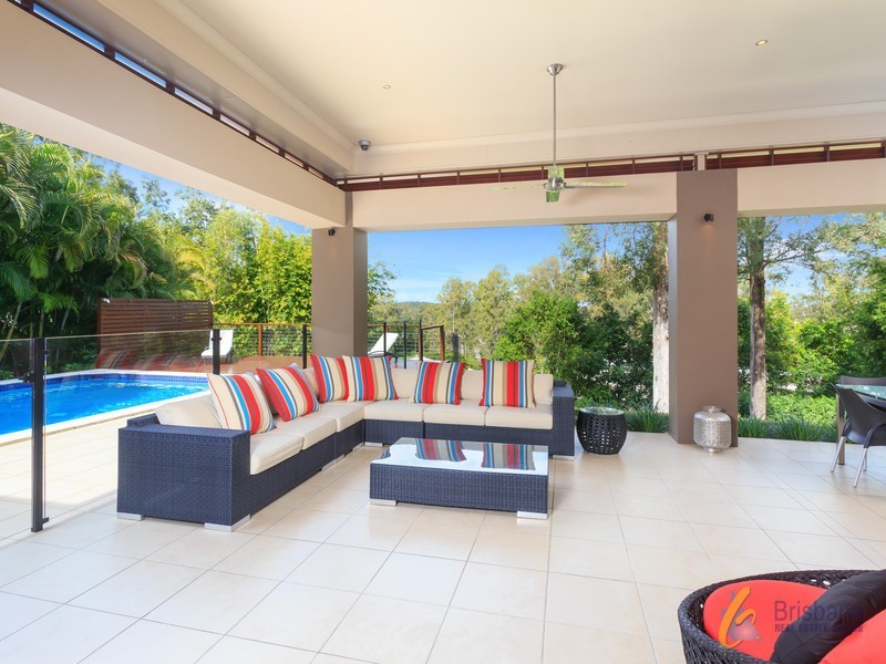 9 Robertson Place, Fig Tree Pocket QLD 4069