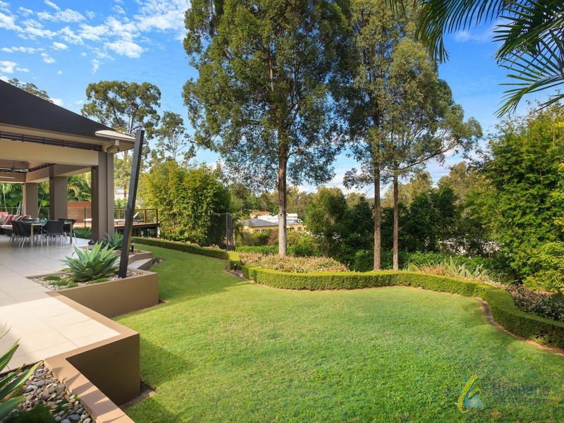 9 Robertson Place, Fig Tree Pocket QLD 4069