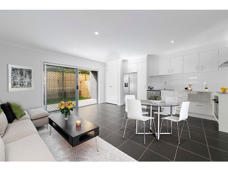 13b Castamore Way, Richlands QLD 4077