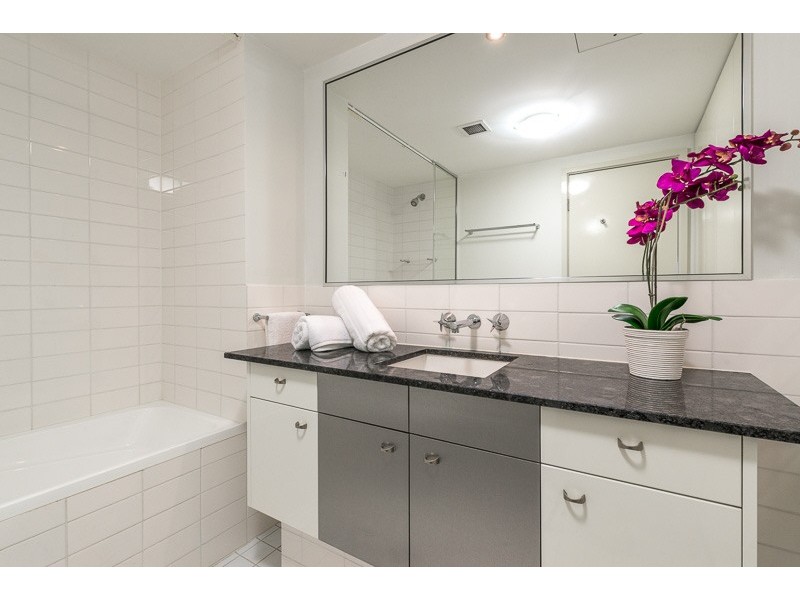 2308/184 Grey Street, South Brisbane QLD 4101