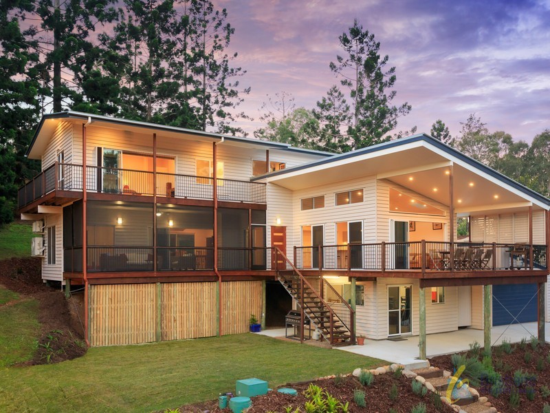 177 Moons Lane, Brookfield QLD 4069