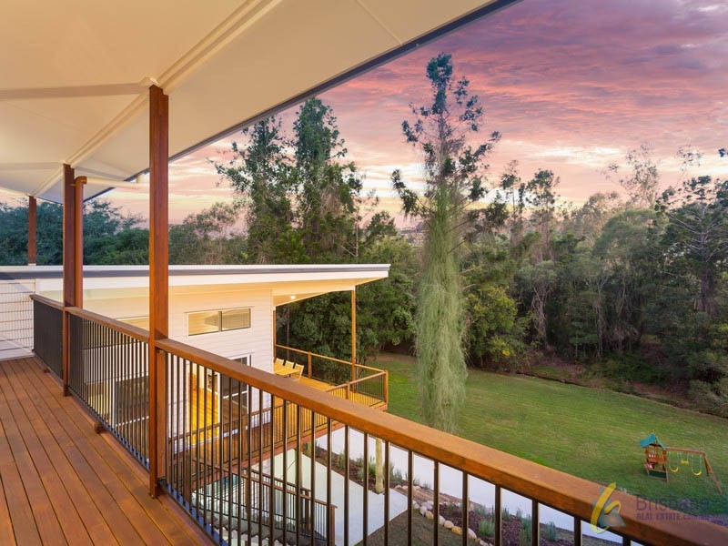 177 Moons Lane, Brookfield QLD 4069