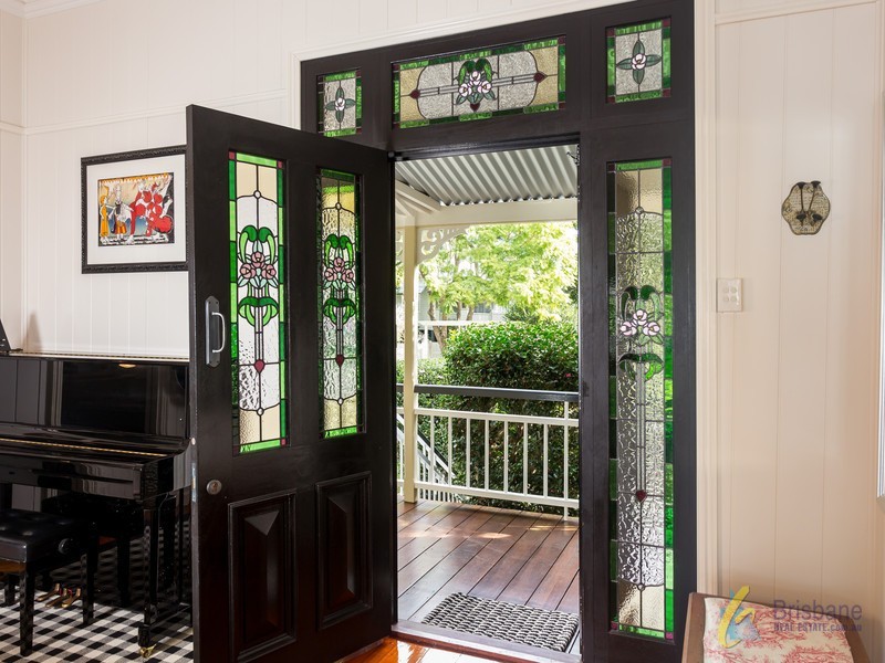 90 Berry Street, Sherwood QLD 4075