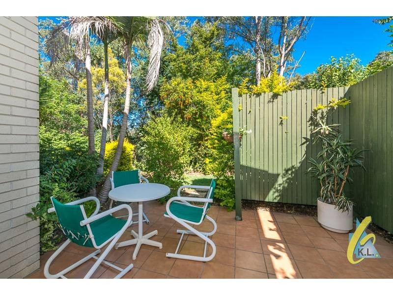 32 Quahlee Grove, Karana Downs QLD 4306