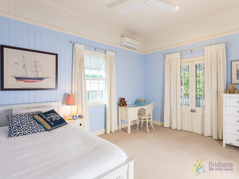 20 Allardyce St, Graceville QLD 4075