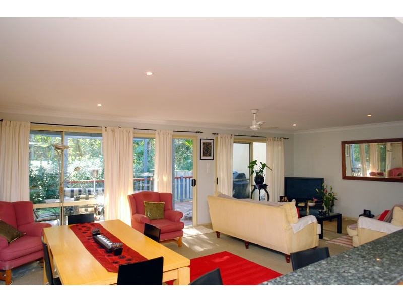 47 Newcomen Street, Indooroopilly QLD 4068