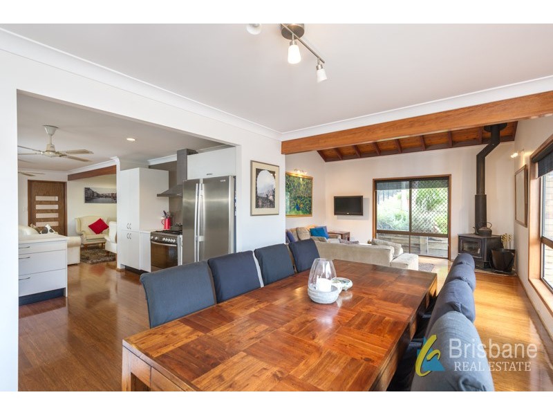 43 Broadmoor Street, Kenmore Hills QLD 4069
