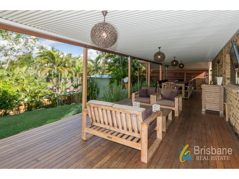 43 Broadmoor Street, Kenmore Hills QLD 4069