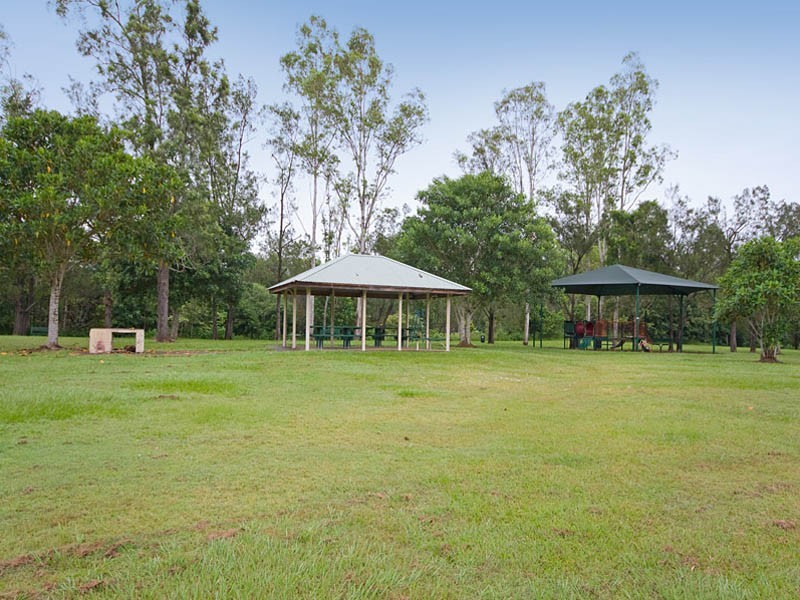 43 Broadmoor Street, Kenmore Hills QLD 4069