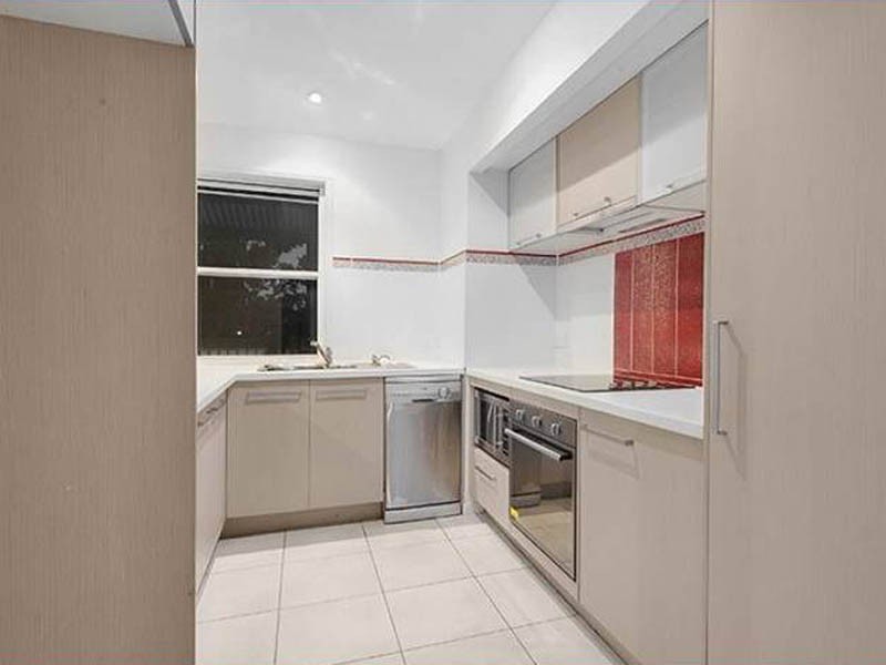 5/82 Russell Terrace, Indooroopilly QLD 4068