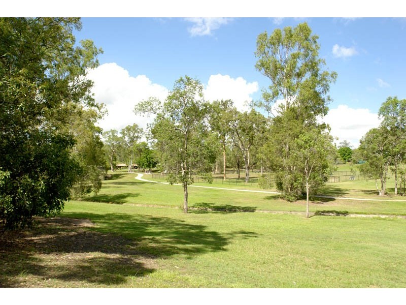 36A Lagoon Crescent, Bellbowrie QLD 4070
