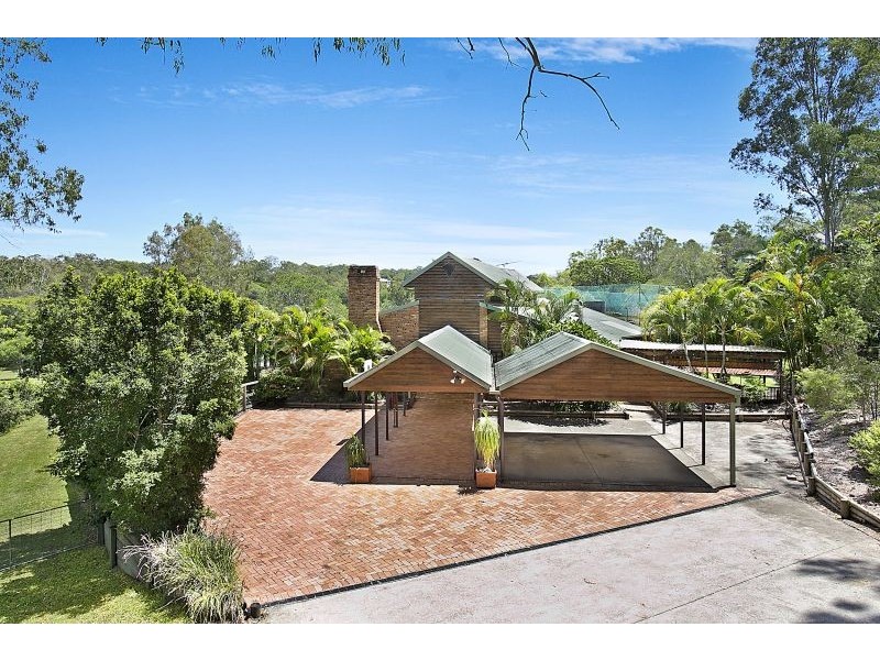 25 Woodfield Rd, Pullenvale QLD 4069