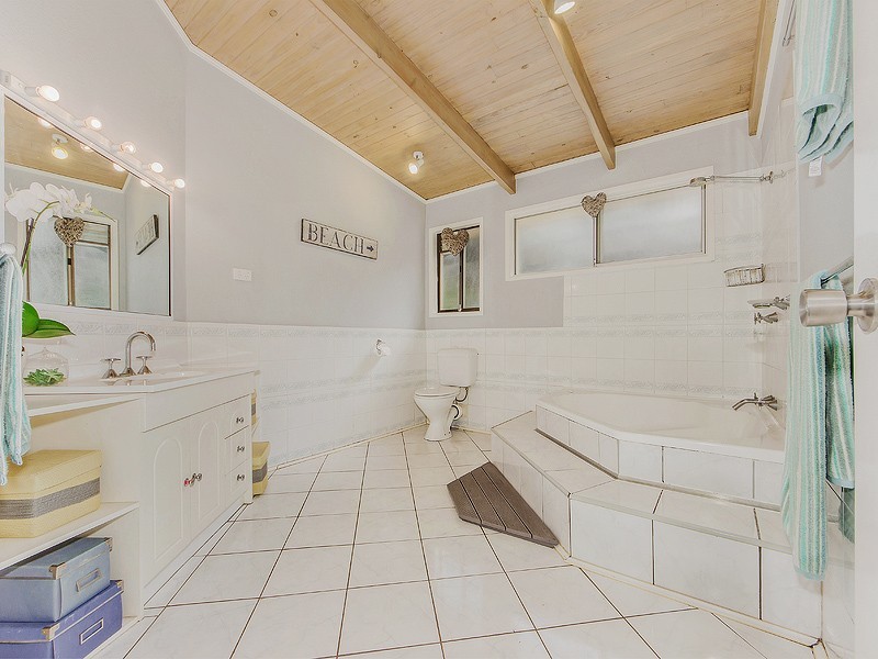 164 Tanderra Way, Karana Downs QLD 4306