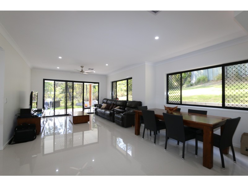 25a Jainba Street, Indooroopilly QLD 4068