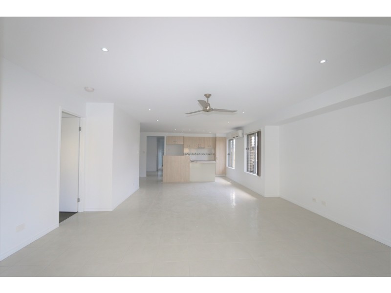 27 Cattiger Street, Richlands QLD 4077