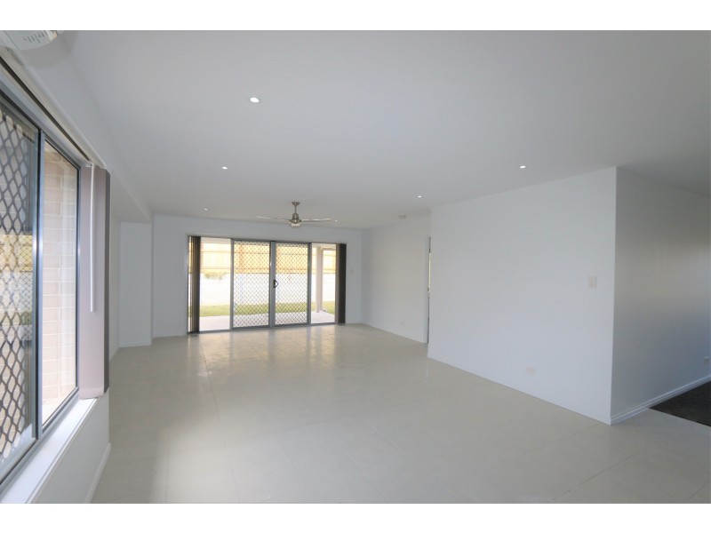 27 Cattiger Street, Richlands QLD 4077