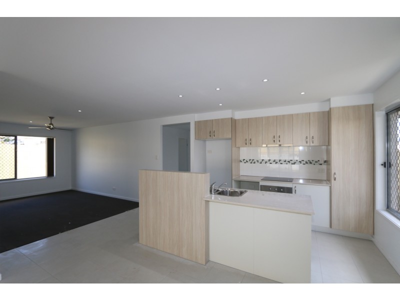 27 Cattiger Street, Richlands QLD 4077