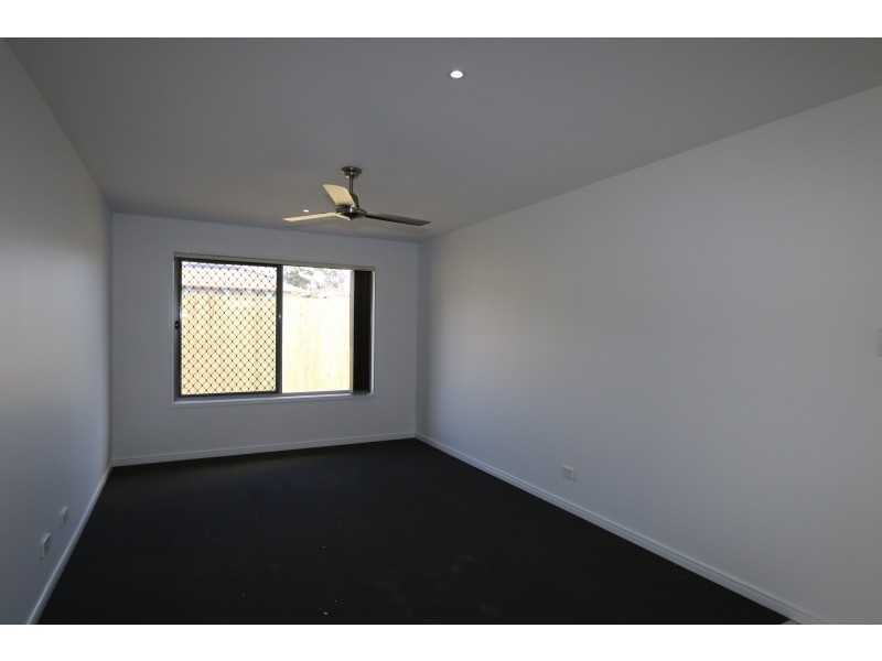 27 Cattiger Street, Richlands QLD 4077