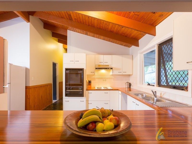 14 Boxthorn Street, Bellbowrie QLD 4070