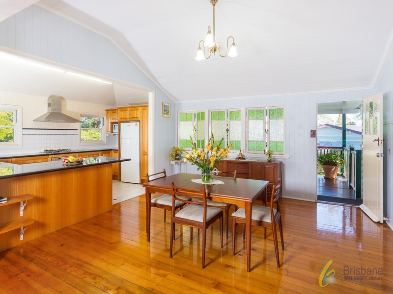 35 White St, Graceville QLD 4075