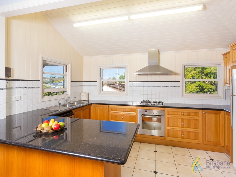 35 White St, Graceville QLD 4075