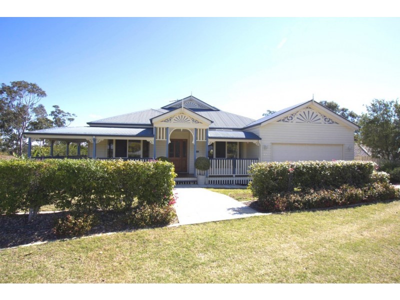 69 Westaway Crescent, Bellbowrie QLD 4070