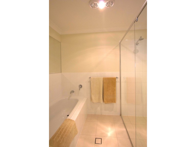 69 Westaway Crescent, Bellbowrie QLD 4070