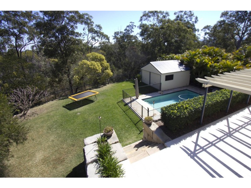 69 Westaway Crescent, Bellbowrie QLD 4070