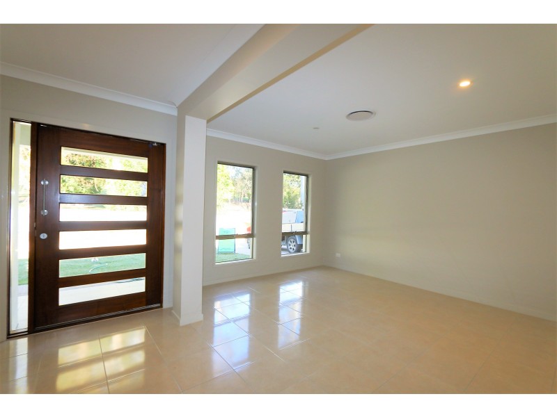 103 Mirbelia Street, Kenmore QLD 4069