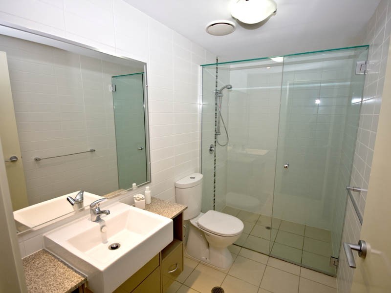 89/95 Clarence Road, Indooroopilly QLD 4068