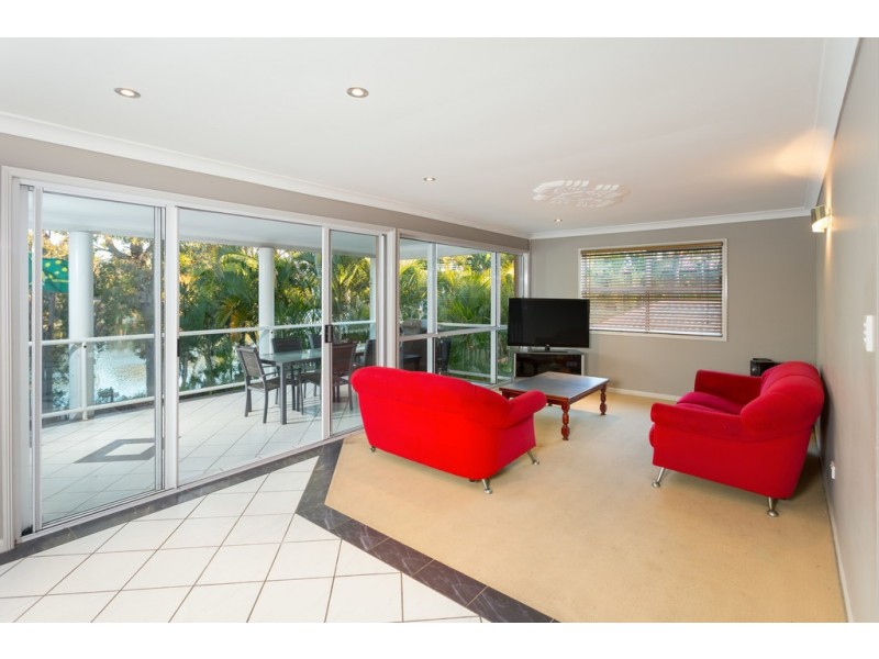 17 Alexandrina Cct, Forest Lake QLD 4078