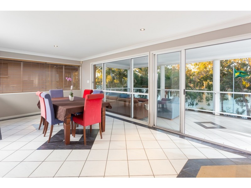 17 Alexandrina Cct, Forest Lake QLD 4078