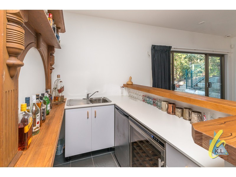 115 Baaring Drive, Karana Downs QLD 4306