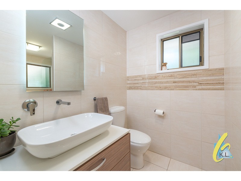 115 Baaring Drive, Karana Downs QLD 4306