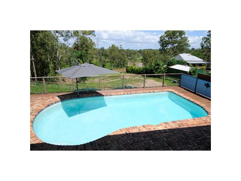 29 Elanora Way, Karalee QLD 4306