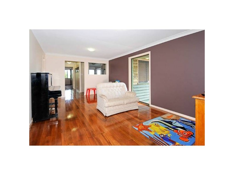 29 Elanora Way, Karalee QLD 4306
