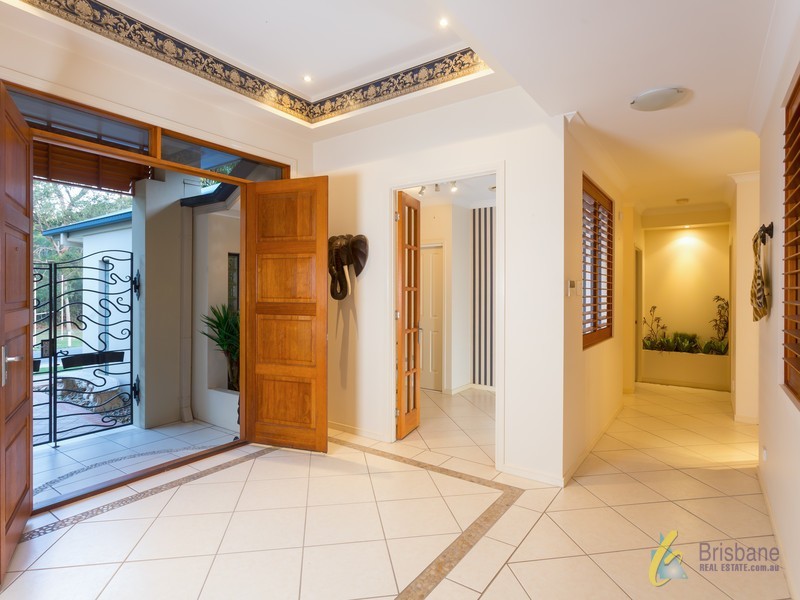 19 Brighton Pde, Forest Lake QLD 4078