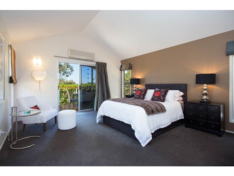 31 Lucas Place, Pullenvale QLD 4069