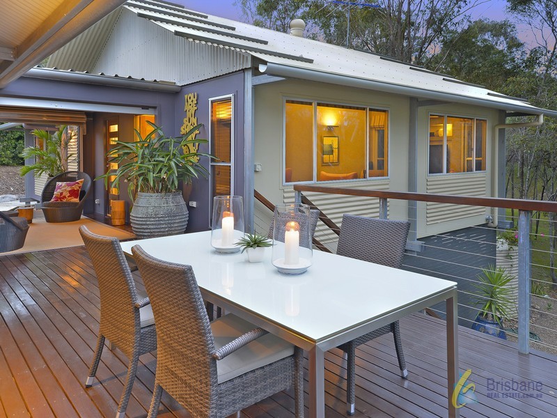 31 Lucas Place, Pullenvale QLD 4069