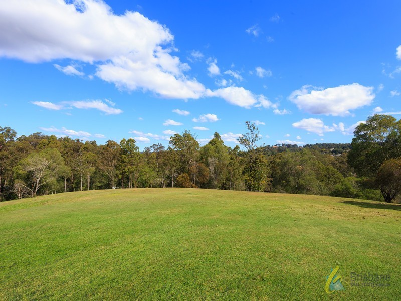 288 Grandview Road, Pullenvale QLD 4069