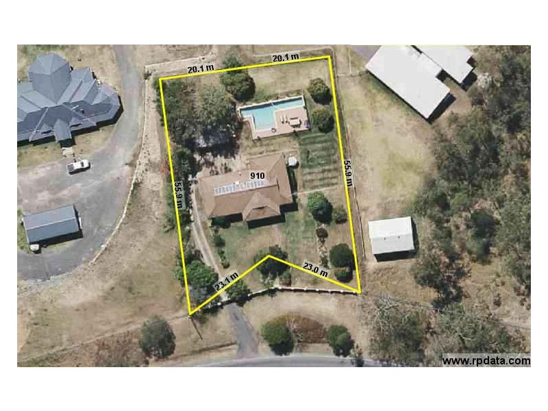 910 Mt Crosby Rd, Mount Crosby QLD 4306