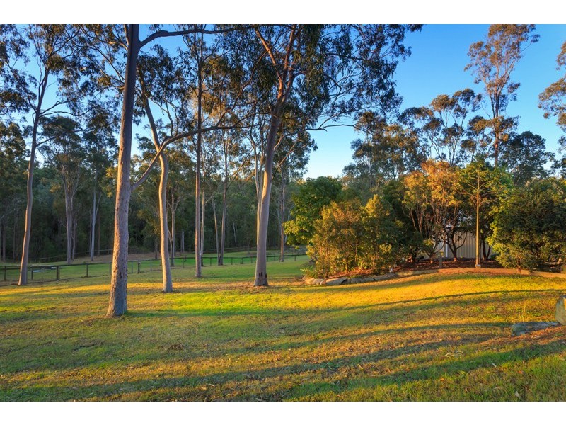 34 Bullock Dray Drive, Mount Crosby QLD 4306