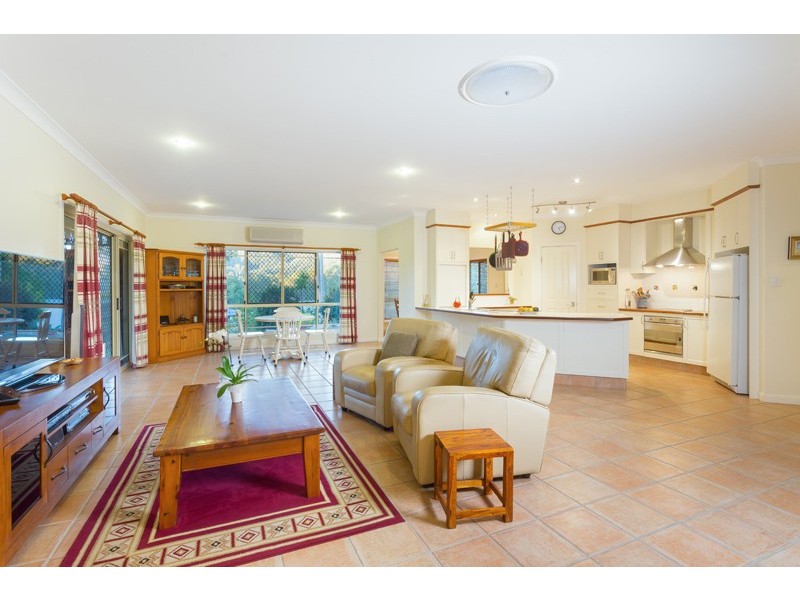 34 Bullock Dray Drive, Mount Crosby QLD 4306