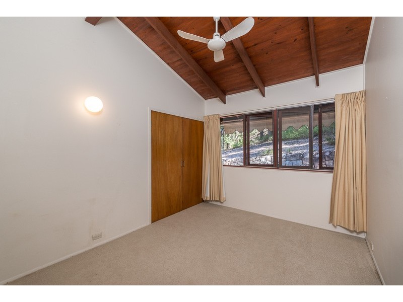 252 Bielby Road, Kenmore Hills QLD 4069