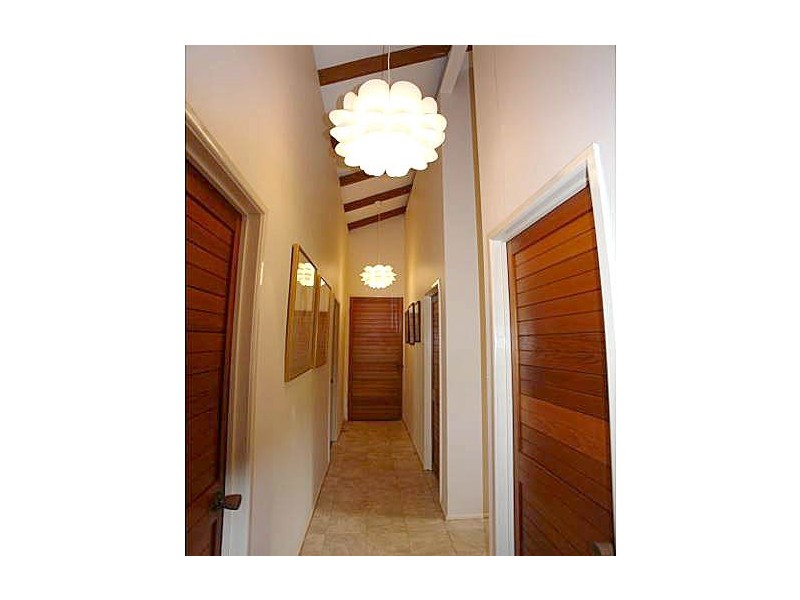 22 Stralock Street, Chapel Hill QLD 4069