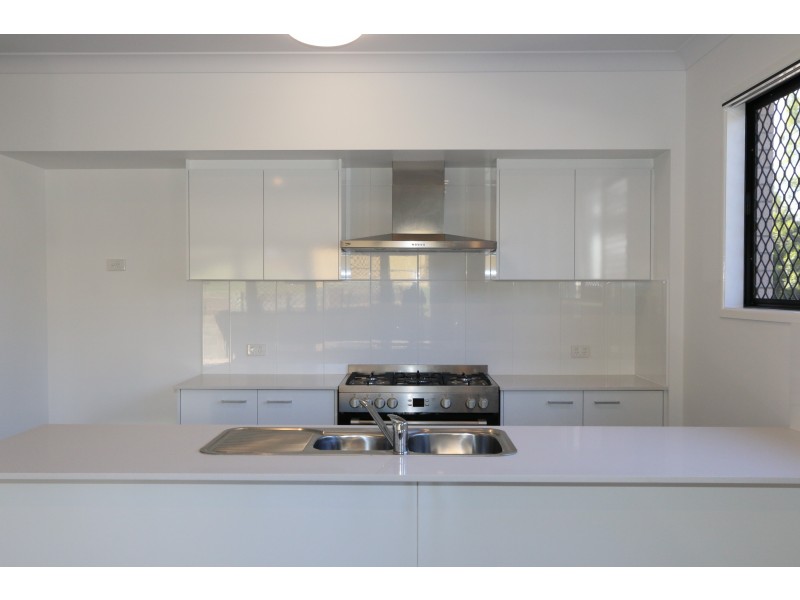 19 Kate Street, Indooroopilly QLD 4068