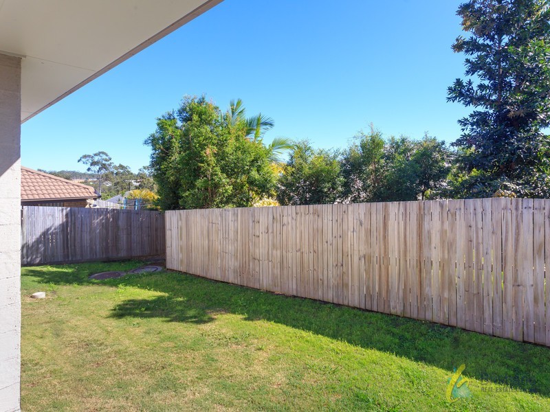 20 Oak Leaf St, Springfield Lakes QLD 4300