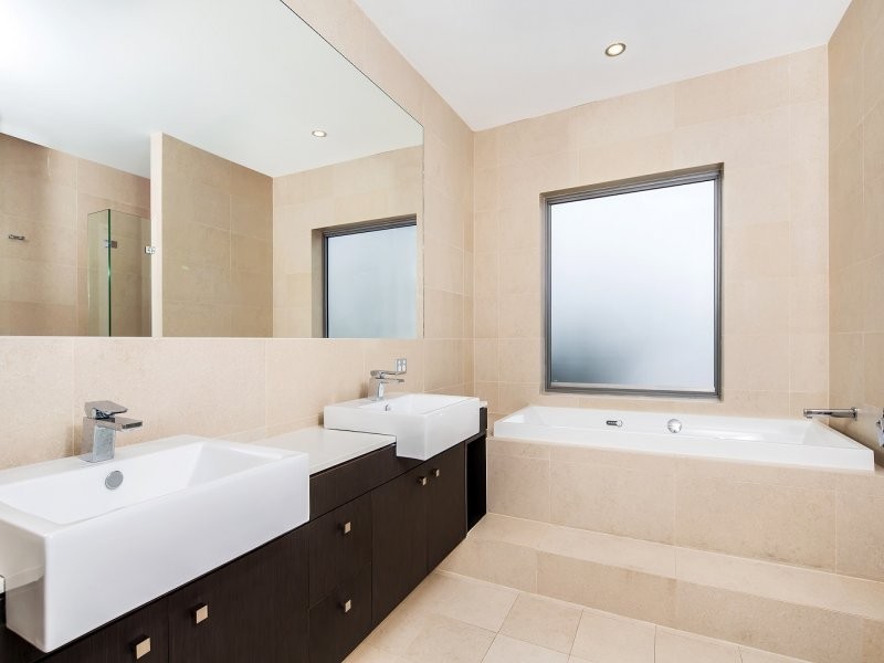 1/69 Kingsholme Street, Teneriffe QLD 4005