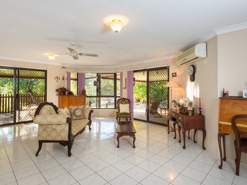 166 Pioneer Crescent, Bellbowrie QLD 4070